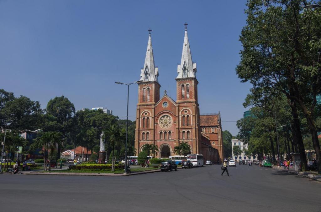 Tuan Viet Hotel Dinh Tien Hoang مدينة هوشي منه المظهر الخارجي الصورة
