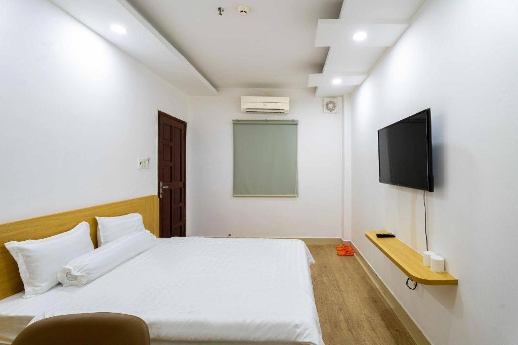 Tuan Viet Hotel Dinh Tien Hoang مدينة هوشي منه المظهر الخارجي الصورة