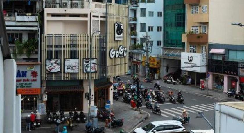 Tuan Viet Hotel Dinh Tien Hoang مدينة هوشي منه المظهر الخارجي الصورة