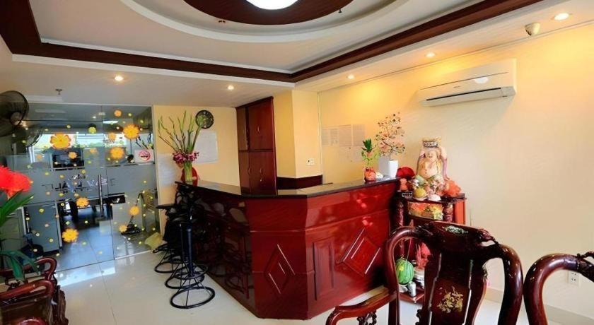 Tuan Viet Hotel Dinh Tien Hoang مدينة هوشي منه المظهر الخارجي الصورة